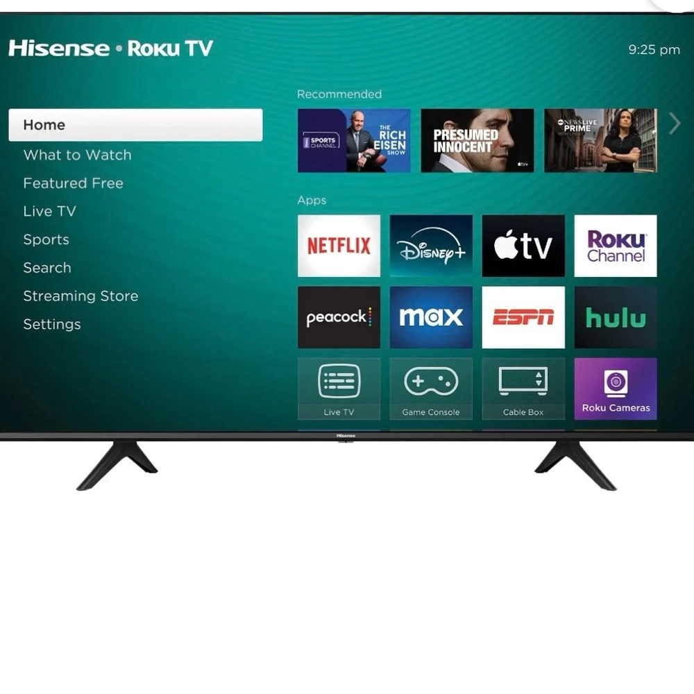 Hisense 40 inch & Xbox One Black Gaming Console with Controller
